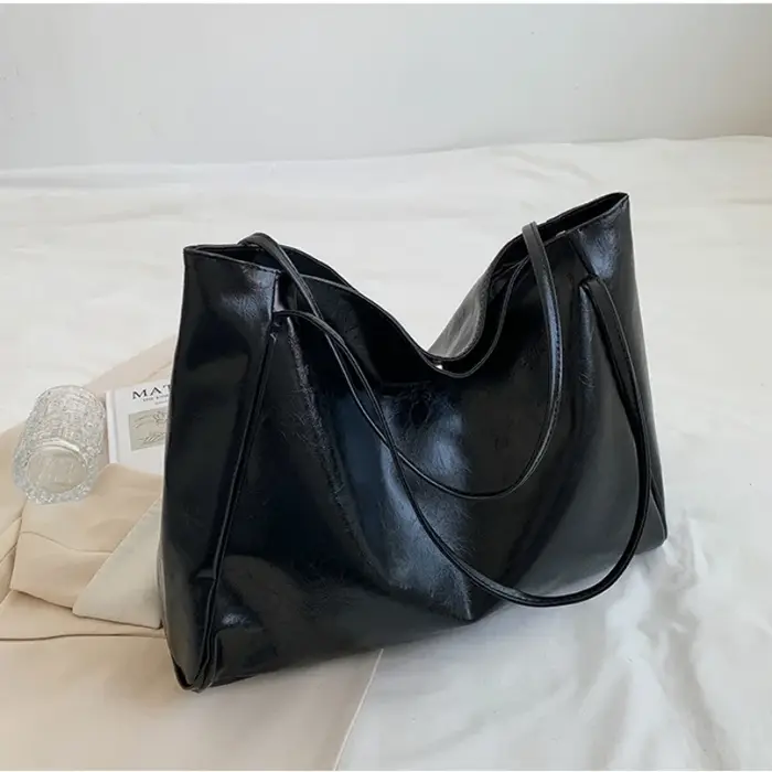 Vintage rouge femmes Sac fourre-tout athlétique décontracté mode grande capacité en cuir Sac à bando