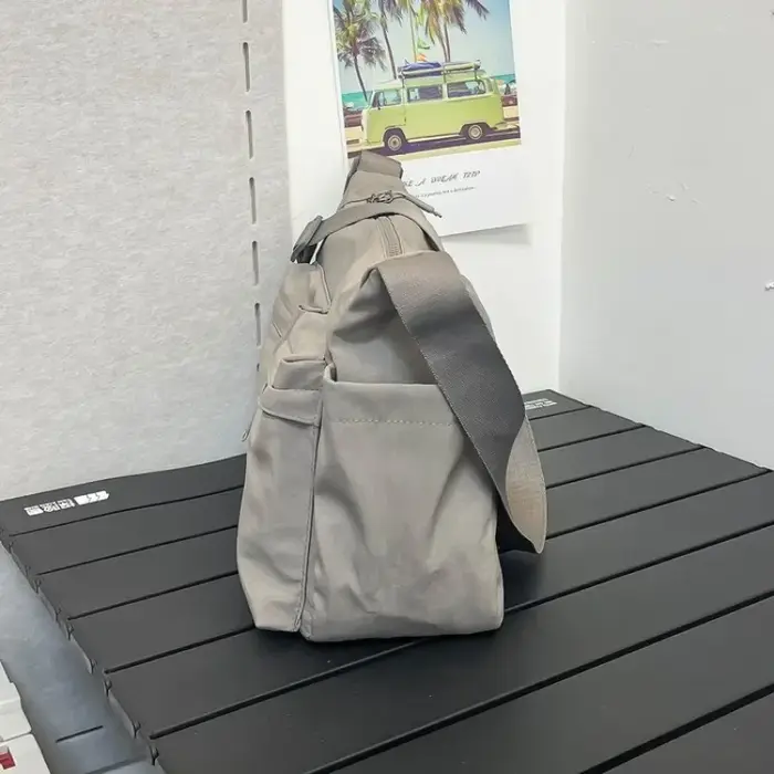 Sac à main tendance pour femmes avec bandoulière et grande capacité