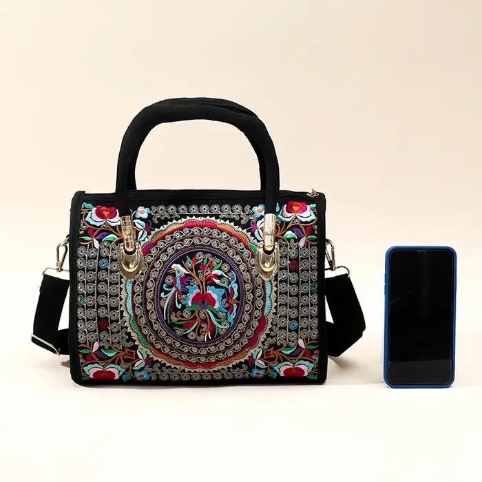 Sac à main rétro brodé bohème pour femmes