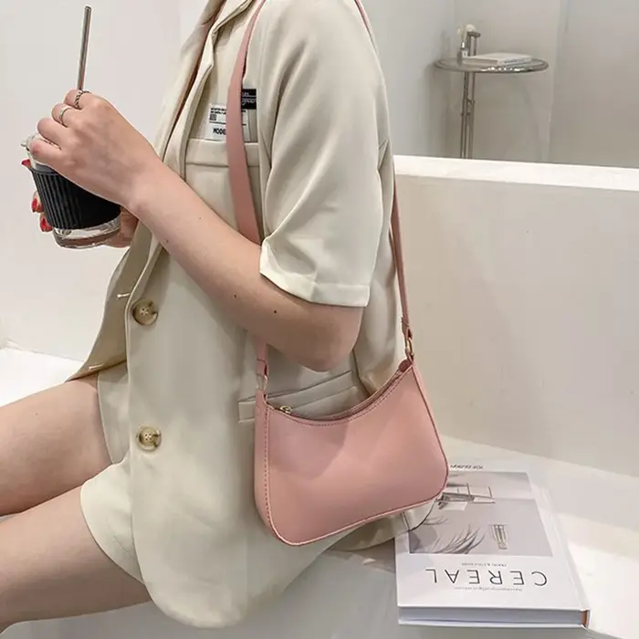 Mode couleur unie sac à bandoulière pour femmes en cuir PU aisselle sac à main décontracté quotidien sous les bras sac
