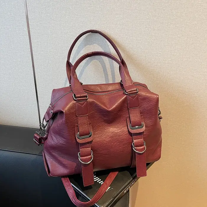 Vintage femmes sacs à bandoulière nouveau Simple dames trajet sac fourre-tout de haute qualité en cuir PU femme sous