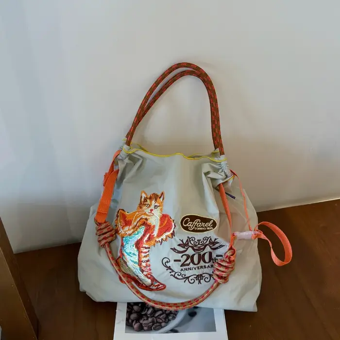 Sac à main pour femme brodé de chats de style japonais, sac à bandoulière de grande capacité, sac de