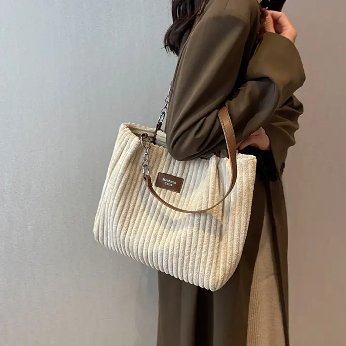 Sac à bandoulière en velours côtelé pour femmes