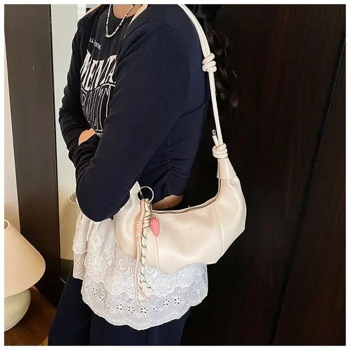 Nouveaux sacs à main élégants en similicuir