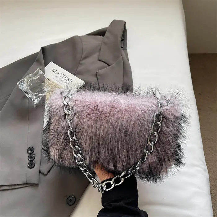 Mode chaîne sac à bandoulière femmes 2025 hiver en peluche sac à main tendance aisselles Shopper sac