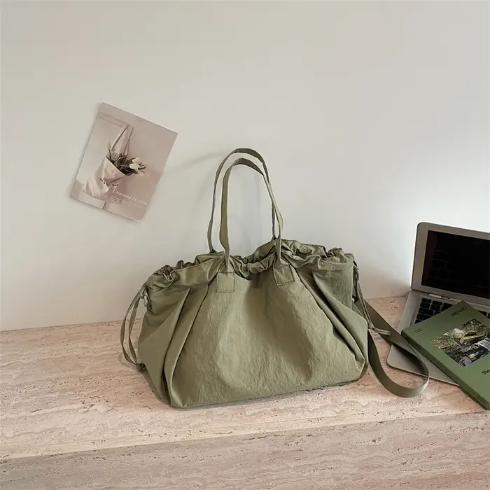 Sac de cours sac fourre tout femme sac cabas luxe Grands sacs à bandoulière seau à cordon de serrage pour femmes