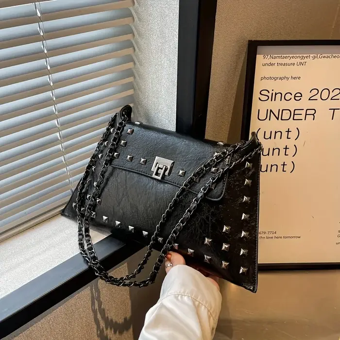 Vintage Chic Rivets chaîne sac intemporel tour-verrouillage en cuir sac à bandoulière pour les femme