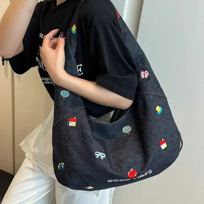 Sac à bandoulière à fermeture éclair