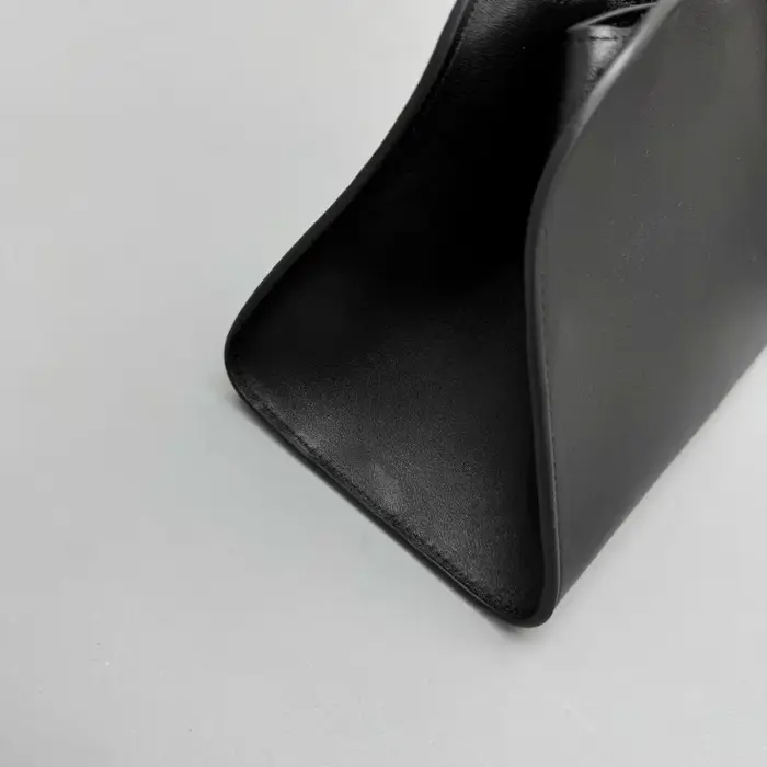 Sac à main pour femme en cuir souple