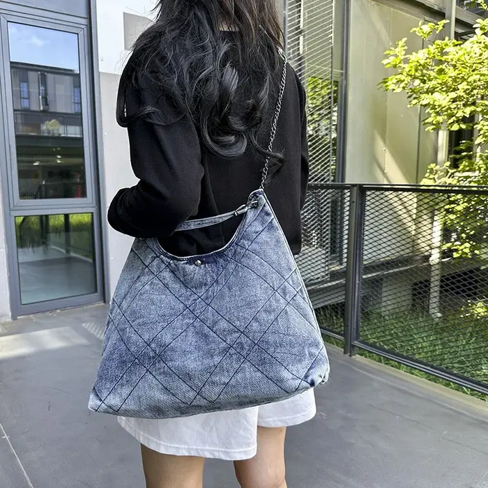 Sac à bandoulière motif Lingge pour femmes