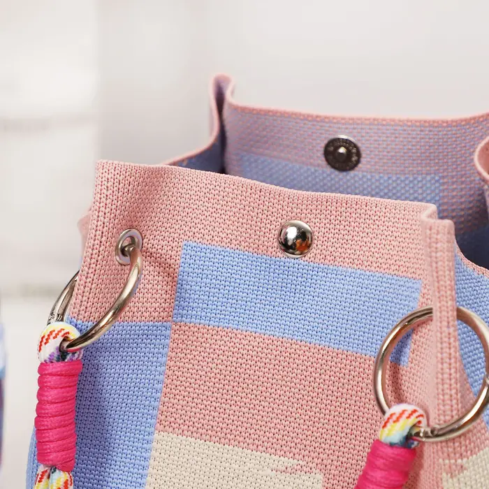 Sac tricoté pour femmes