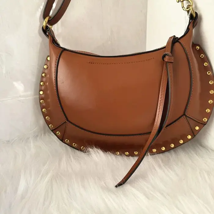 Sac Y2 Classic Light Luxury au design demi-lune avec rivets dorés - Sac à main rétro à bandoulière u