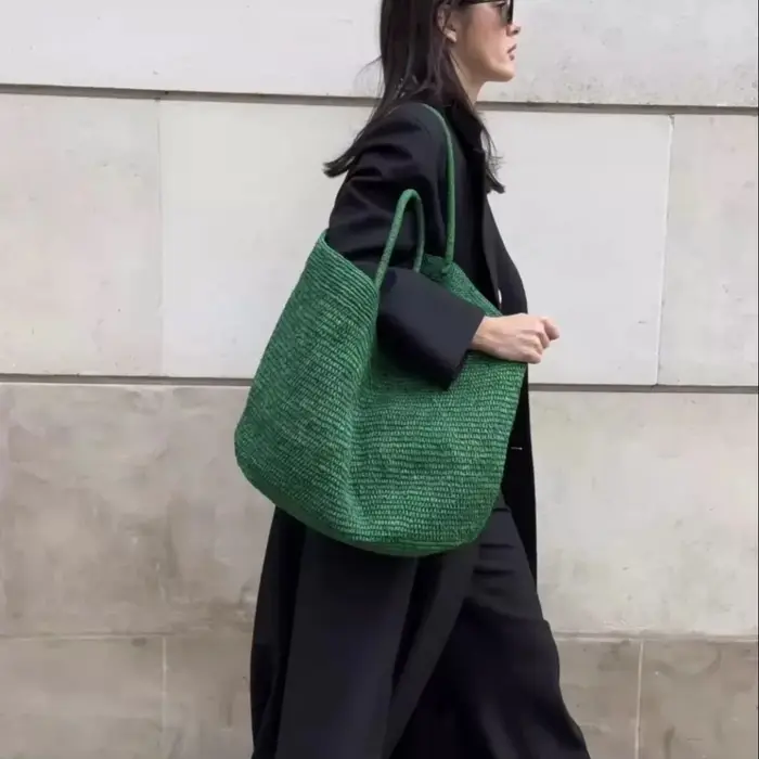 Nouveau Sac Fourre-tout Grande Capacité en Raphia Vert Fait Main 2026 – Sac de Plage en Paille Naturelle Tressé Designer pour Femme – Sac à Bandoulière Tendance