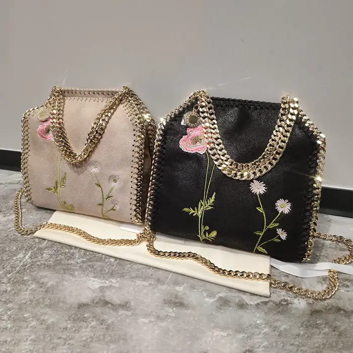 Sac à bandoulière carré moyen Stella 2026 pour femme, brodé, avec chaîne, polyvalent, ouverture zippée
