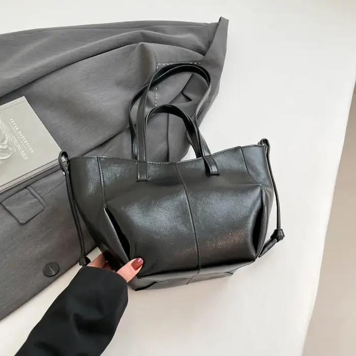Sac à bandoulière grande capacité élégant dame sac à main fourre-tout Europe et amérique sac en cuir