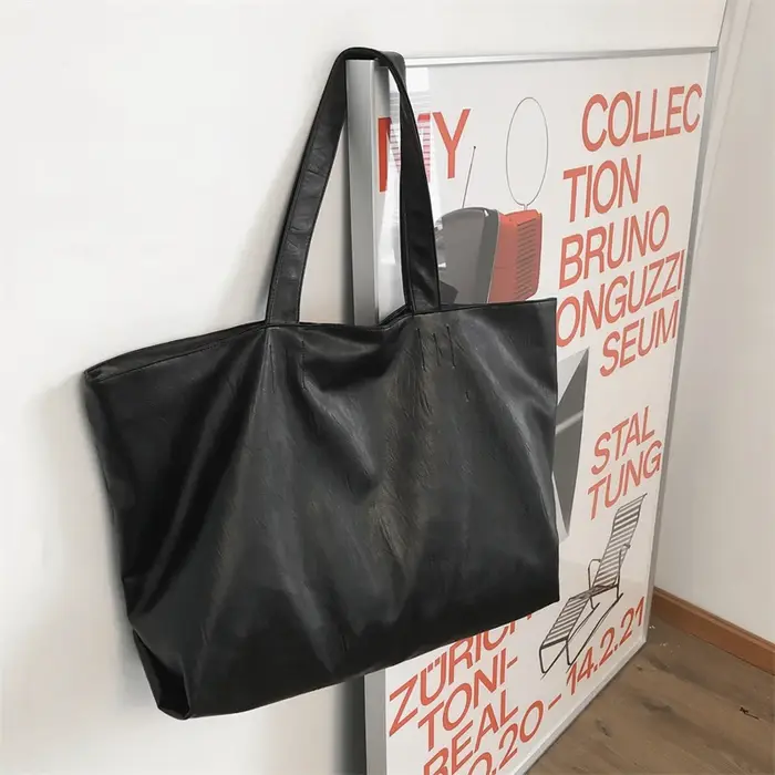 Sacs fourre-tout surdimensionnés de couleur noire pour femmes