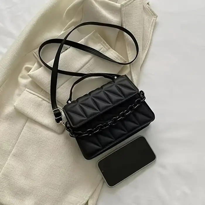 Sac à main avec chaîne en diamant pour femmes