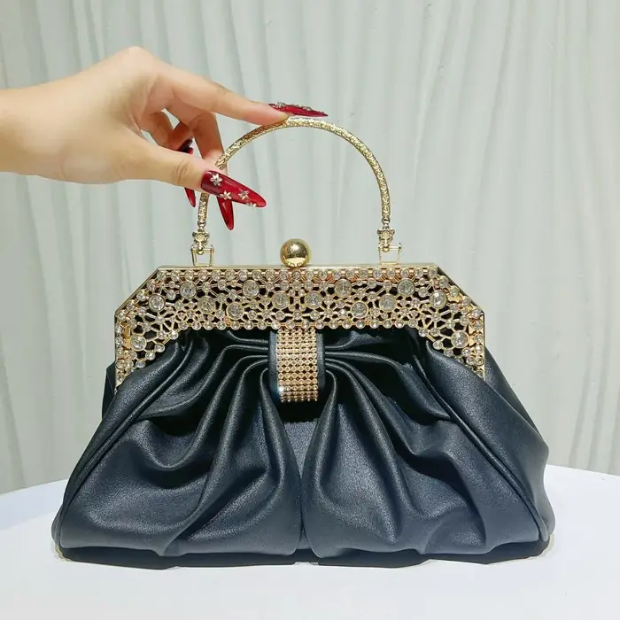 Pochette de soirée haut de gamme pour mondaine