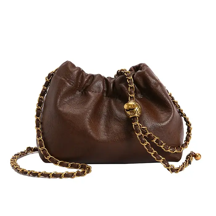 Sac à bandoulière en cuir PU pour femmes, sac à bandoulière avec chaîne, sac à main décontracté plis