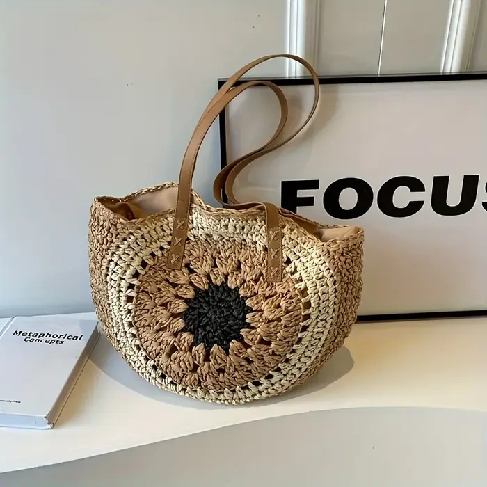 Sac rond en paille tressé à la main pour l'été