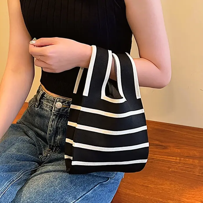 Sac à main en tricot fait à la main pour femme