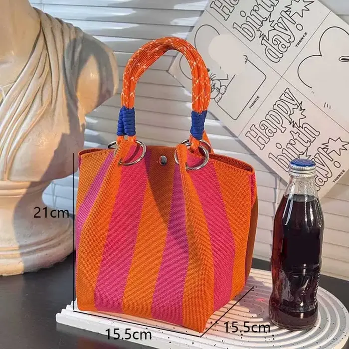 Sac à main à rayures colorées