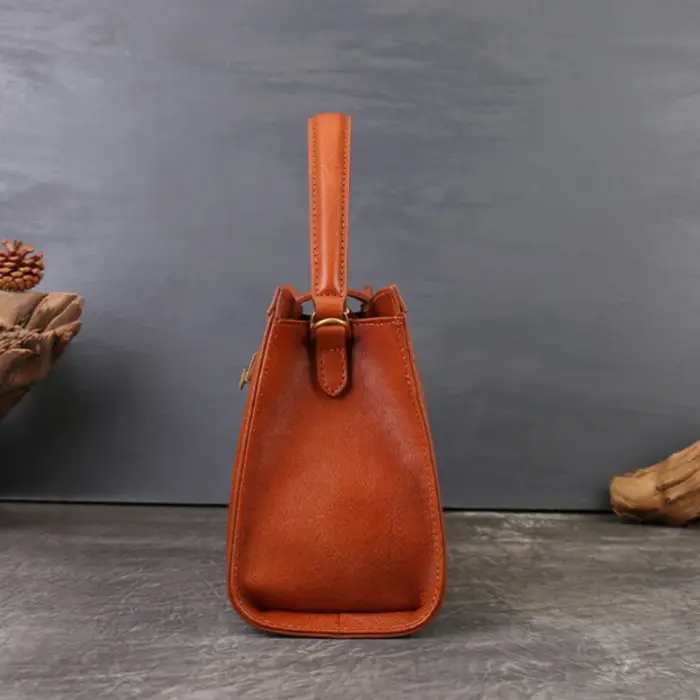 Sac fourre-tout convertible pour femme avec broderie vintage