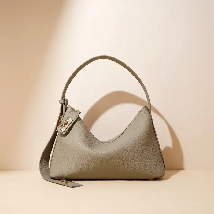 Sac à main en cuir véritable pour femmes, couleur unie, à la mode, assorti avec tout, décontracté, p