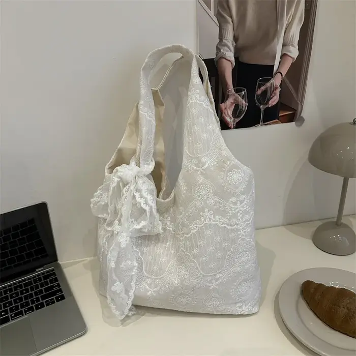 Sacs à bandoulière brodés en dentelle pour femmes