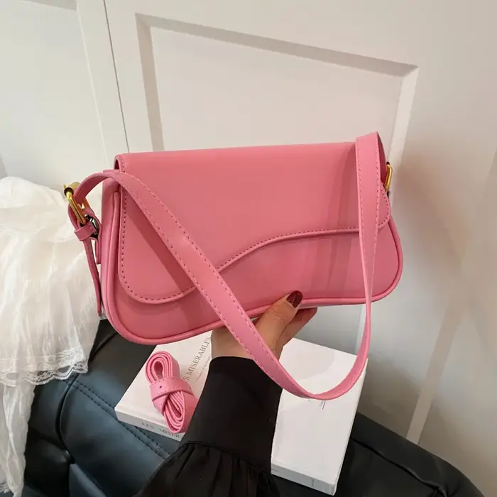 Sac à bandoulière rétro à la mode pour femmes