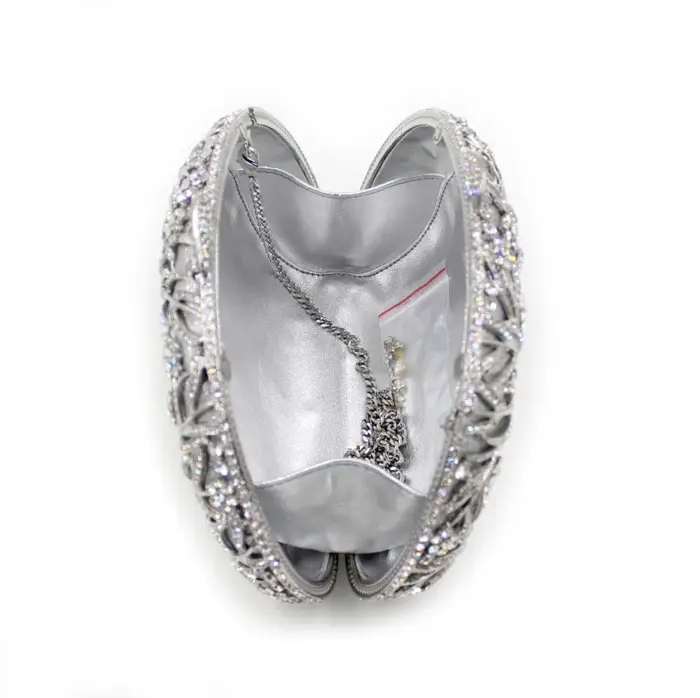 Sac à main détrritique en cristal clouté de diamants