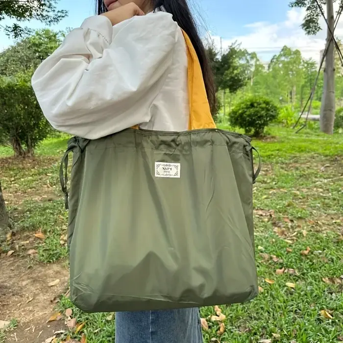 Sac fourre-tout pliable en nylon