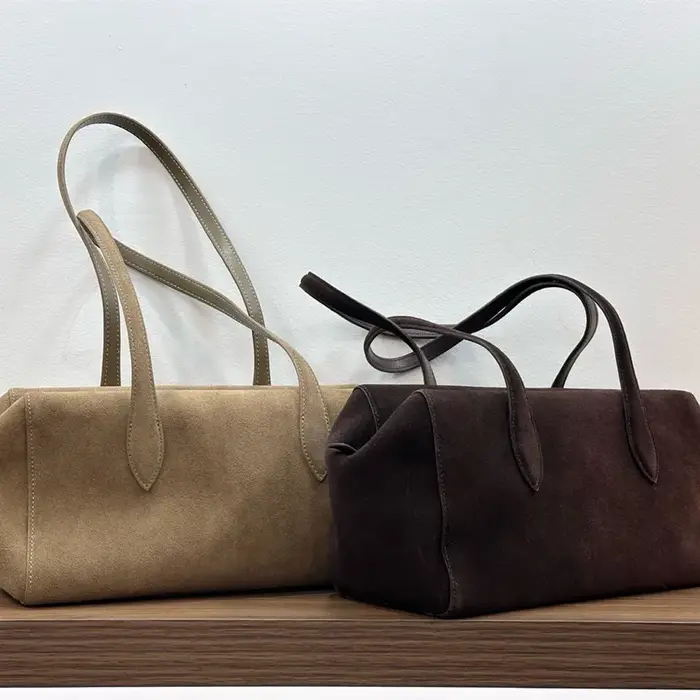 2026 nouveau hiver rétro et minimaliste Maillard couleur fourre-tout grand sac véritable Chamois cuir de vache dame sac à main de banlieue