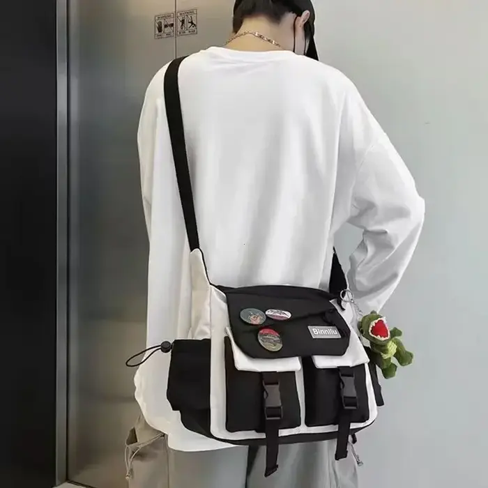 Harajuku hommes sacs à bandoulière en Nylon pour femmes Sac de messager filles école livre