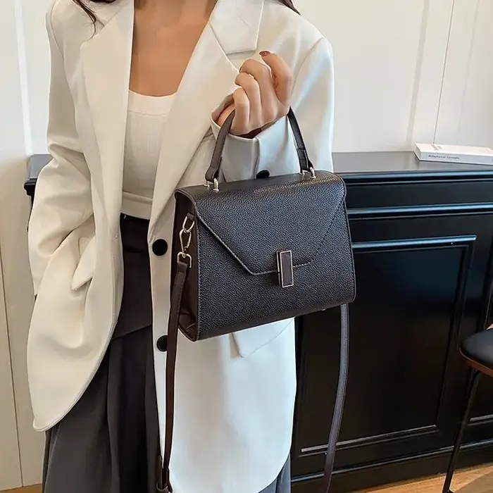 Sac bandoulière tendance et élégant pour femme