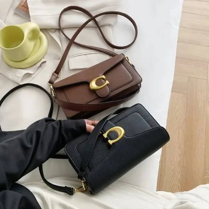 Sac à langer classique de luxe : élégant sac à bandoulière pour femme avec inspiration vintage et grande capacité de rangement