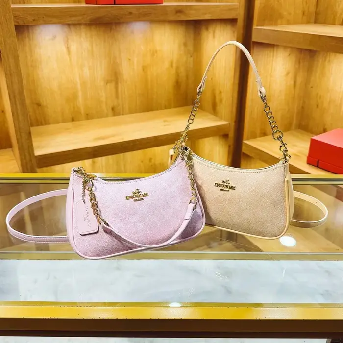 Sac à main avancé pour femme 2026, nouveau sac bandoulière rétro imprimé populaire, sac de luxe décontracté à porter à l'épaule ou sous le bras