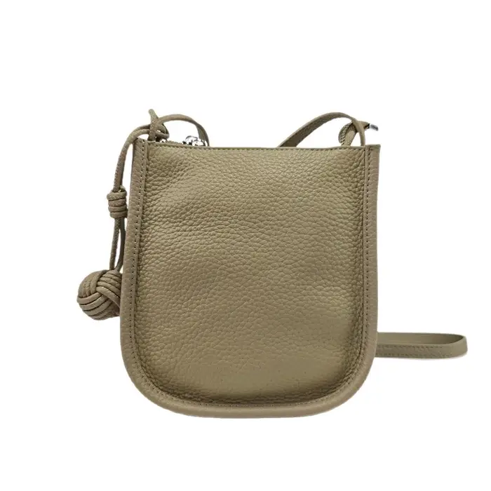 Sac seau en cuir véritable