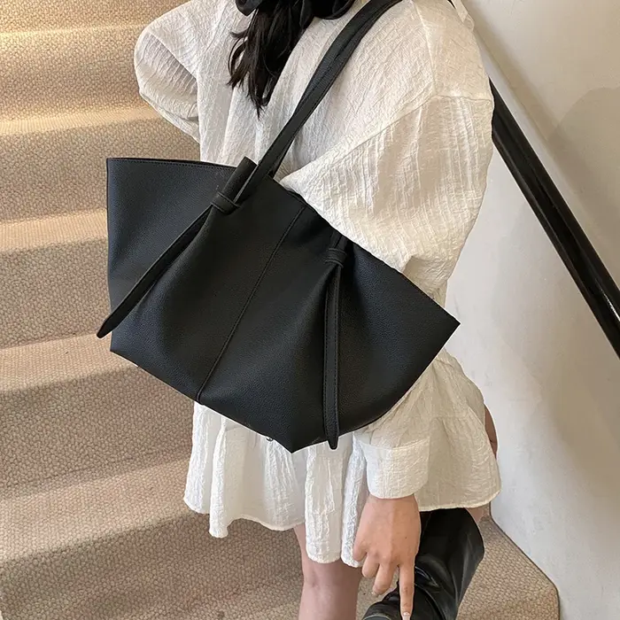 Sac à mains femme de luxe sacs fourre-tout