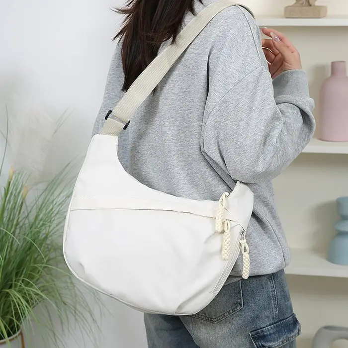 Sac à bandoulière à une épaule pour femmes