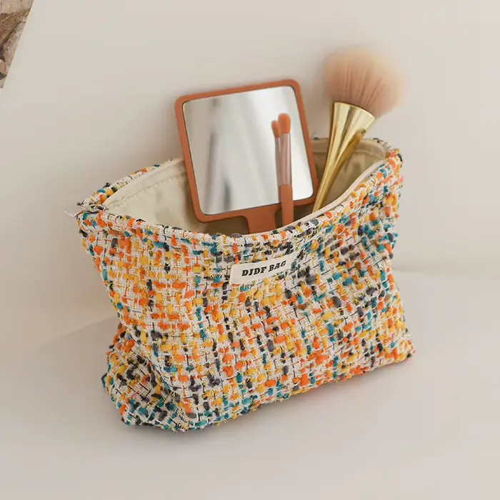 Sac à cosmétiques en peluche jaune pour femmes