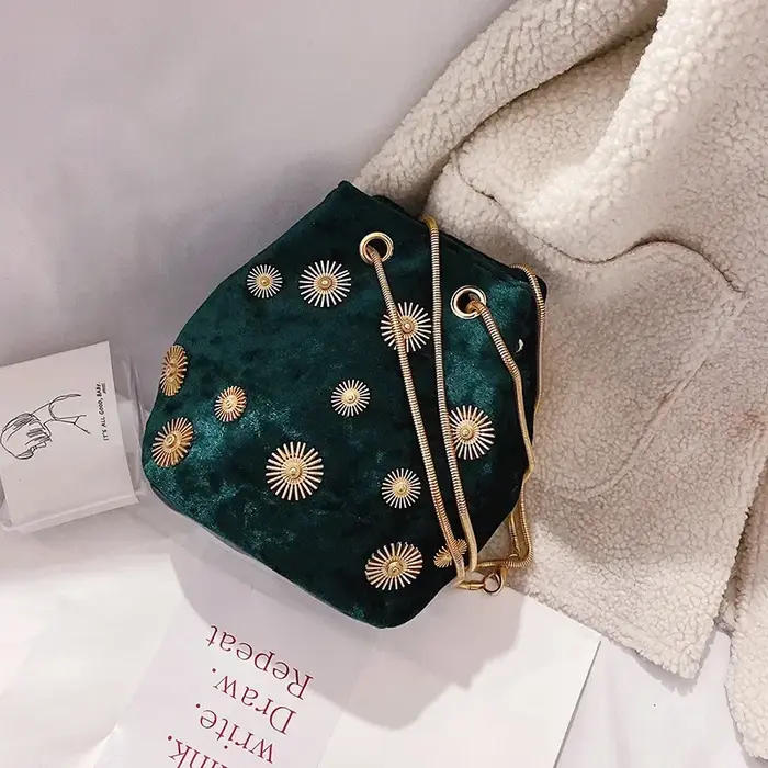 Nouveaux sacs à bandoulière pour femmes sac seau élégant sac à main en velours fourre-tout sac