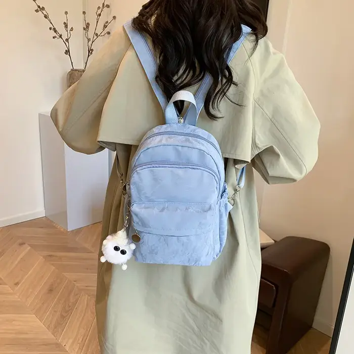 Mini sac à dos léger pour femme