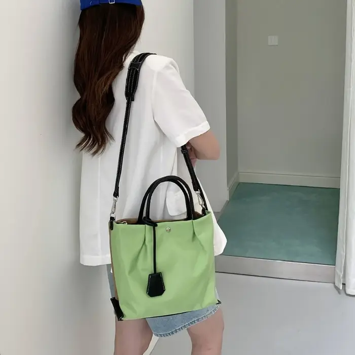 Sac fourre-tout en nylon style coréen avec patchwork