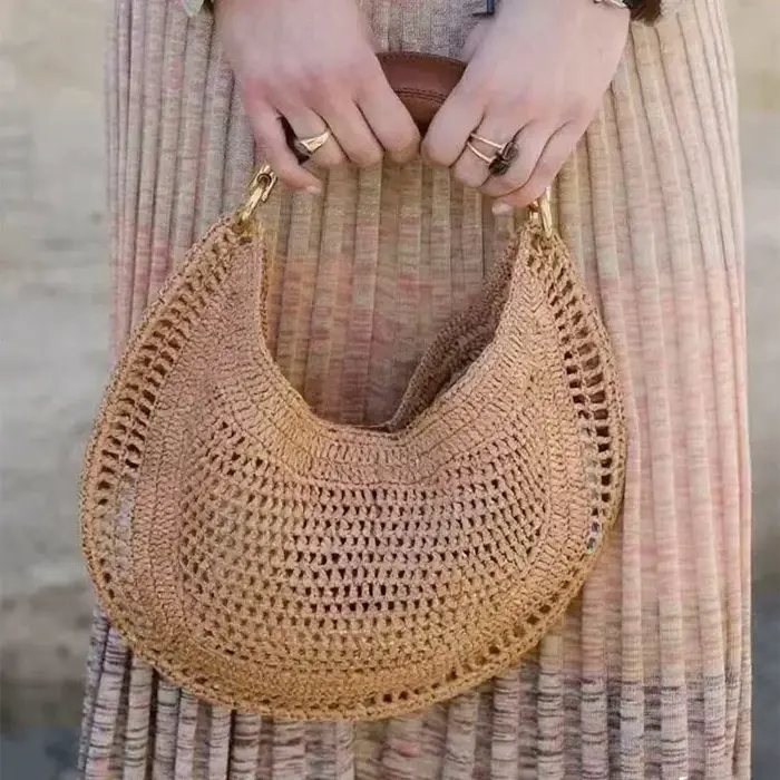 Hobo – sac à main ajouré de styliste