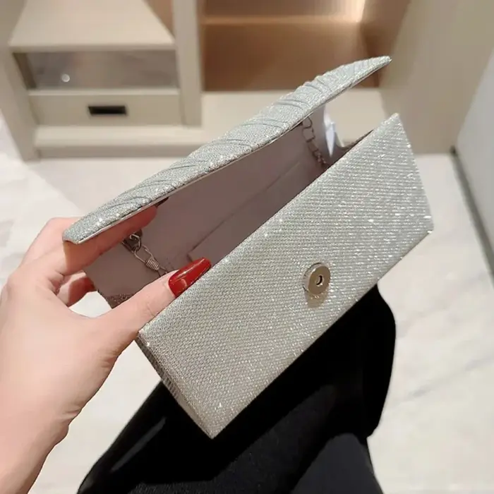 Pochette à paillettes argentées pour femmes