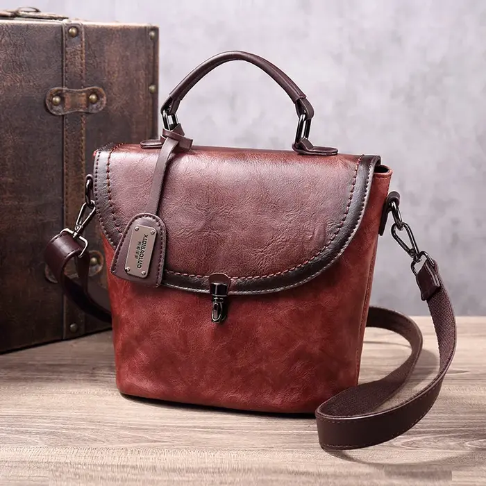 Sac Seau Femme 2026 Nouveaux Sacs de Luxe Designers Vintage en Similicuir Sac à Main Marron Marine B