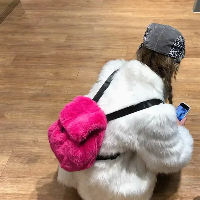 Sac à Dos Solide en Fausse Fourrure pour Femme et Fille
