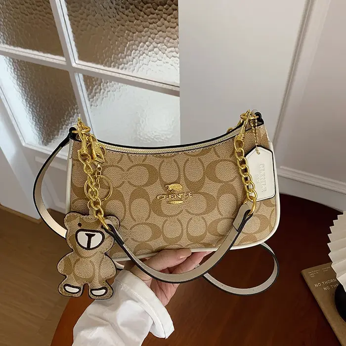 Sac à main de style haut de gamme pour femmes, nouveau modèle 2025, petit sac carré unique et à la mode, tendance, rétro, simple et élégant, cr