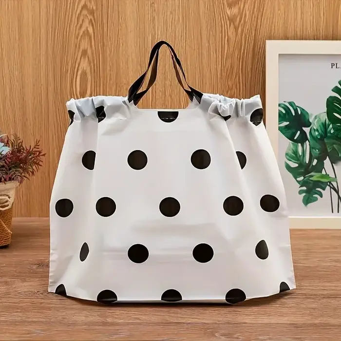 Sac en plastique épais avec poignée